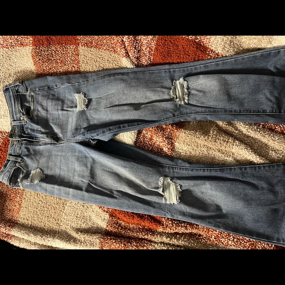 medium wash flare jeans destroyed - fashion nova size 3